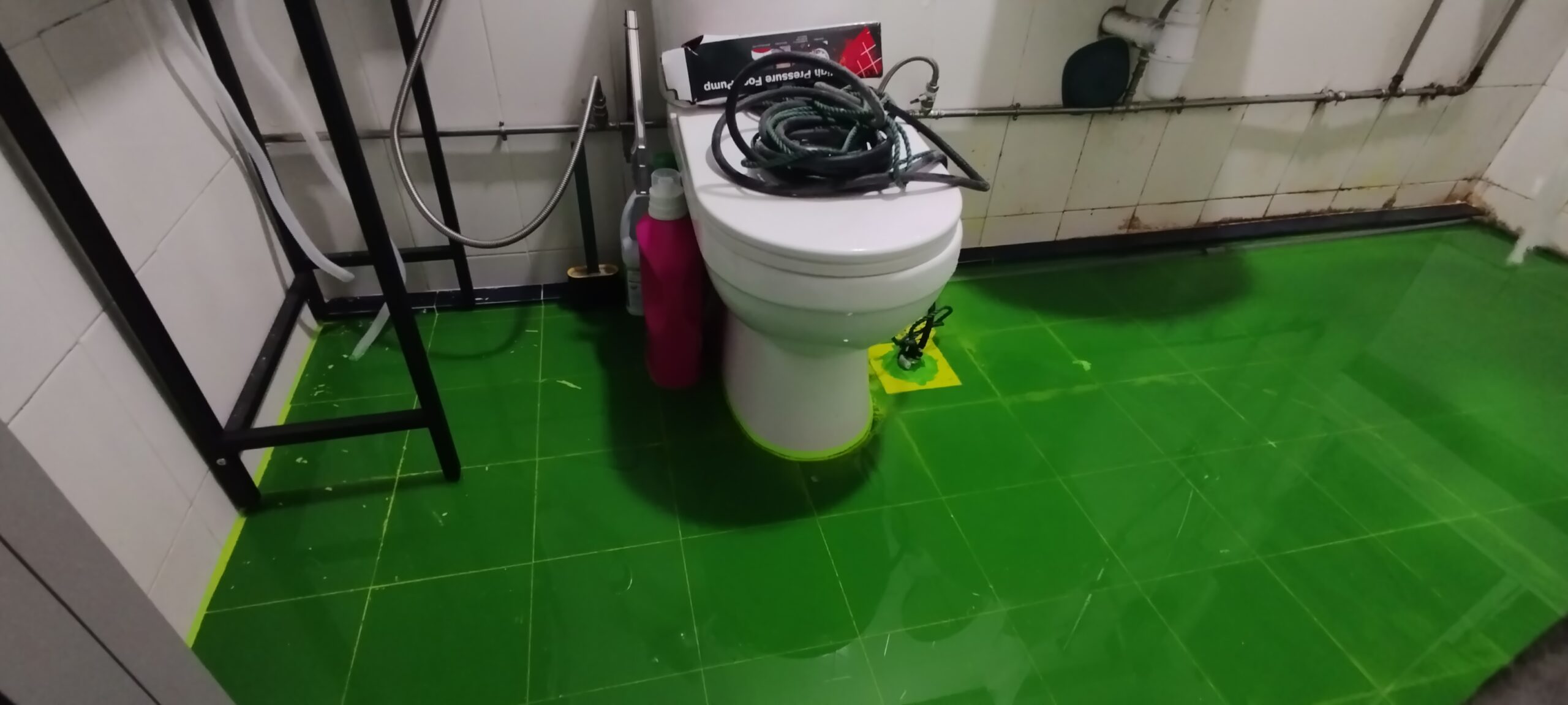 bathroom waterproofing  repair leak test singapore